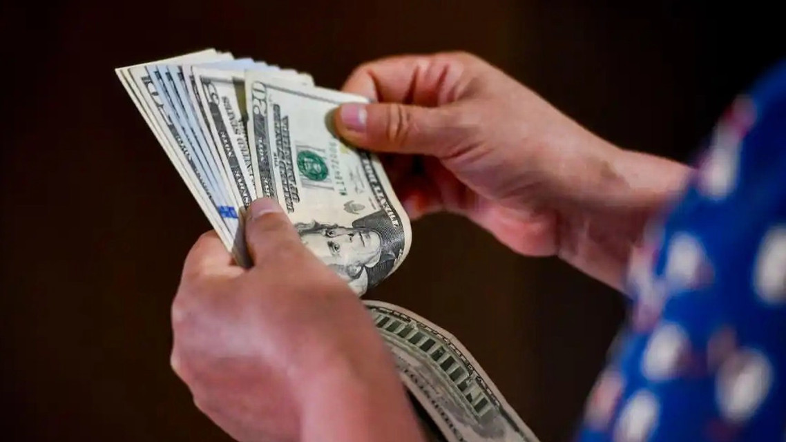 智利一公司错发330倍月薪后员工失联