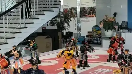 在广东连英歌舞都是机器人在跳