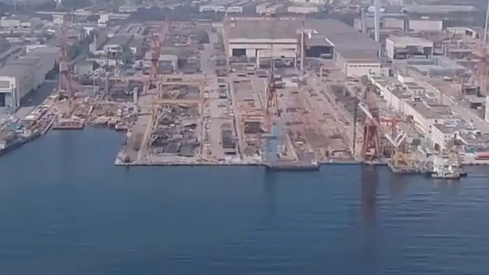 全球尺度最大“海上化工厂”中国造