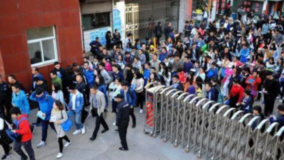 国考报名人数超350万创新高