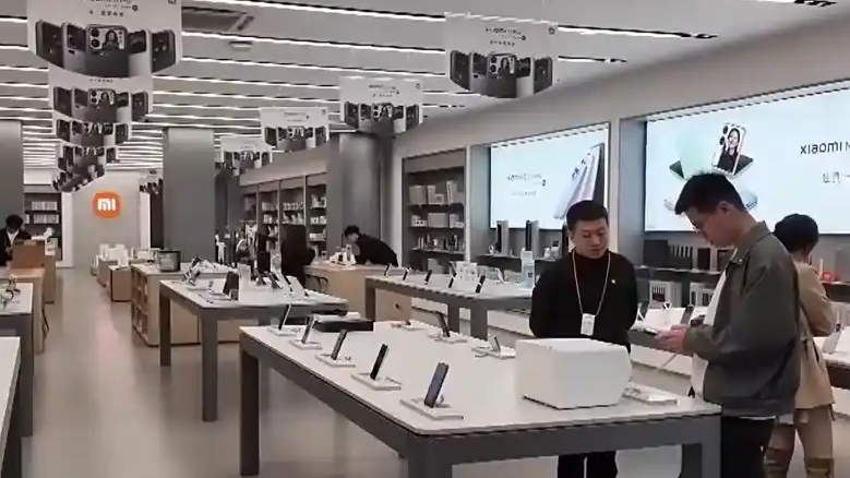 全国年均废旧手机超4亿部 回收率低