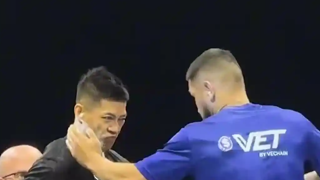 通背拳传人回应扇耳光大赛被扇晕