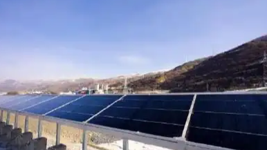 川西一高速铺上“电热毯”