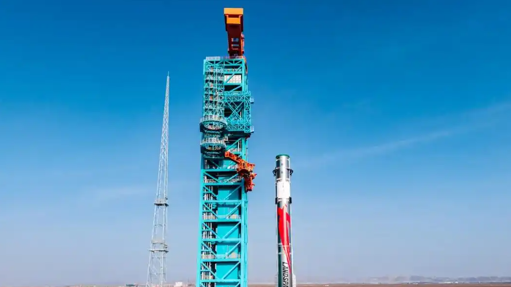 中国液体可回收火箭朱雀三号本月首飞