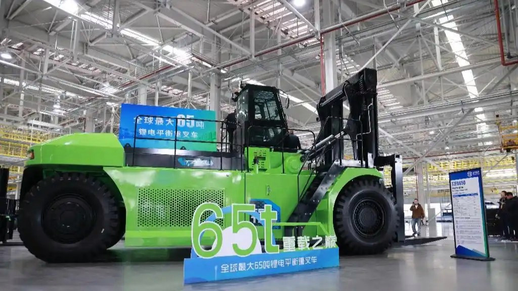 全球最大！中国这一“巨无霸”下线