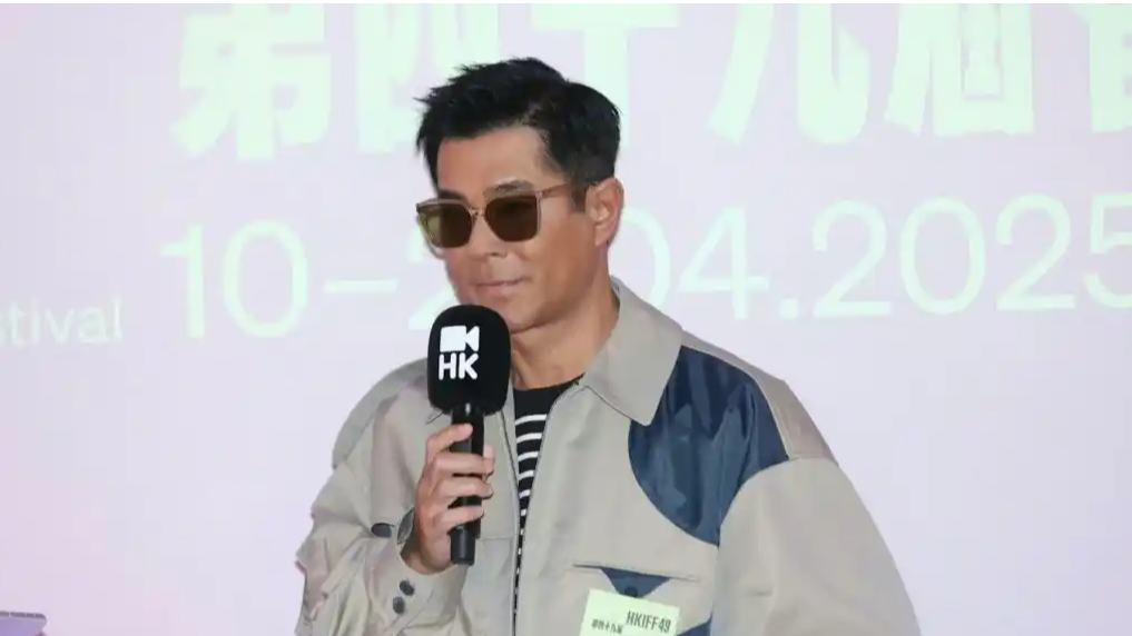 古天乐回应不用智能手机：真不想用