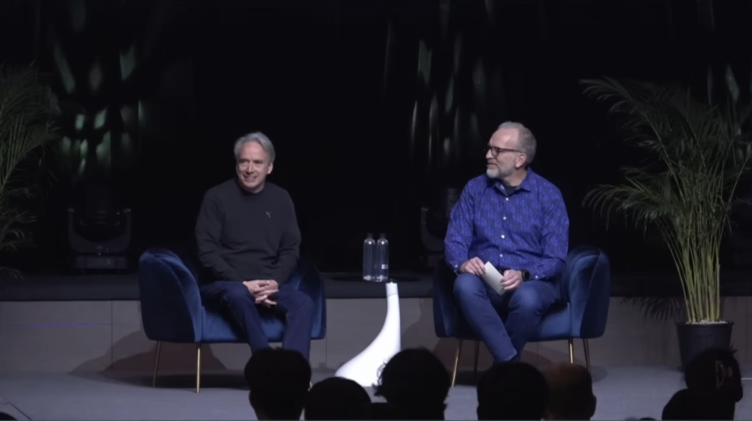 “Linux真正的活不是我在干”，Linus爆料近况：近20年不做程序员、没碰过AI编程、压力全来自于“人”