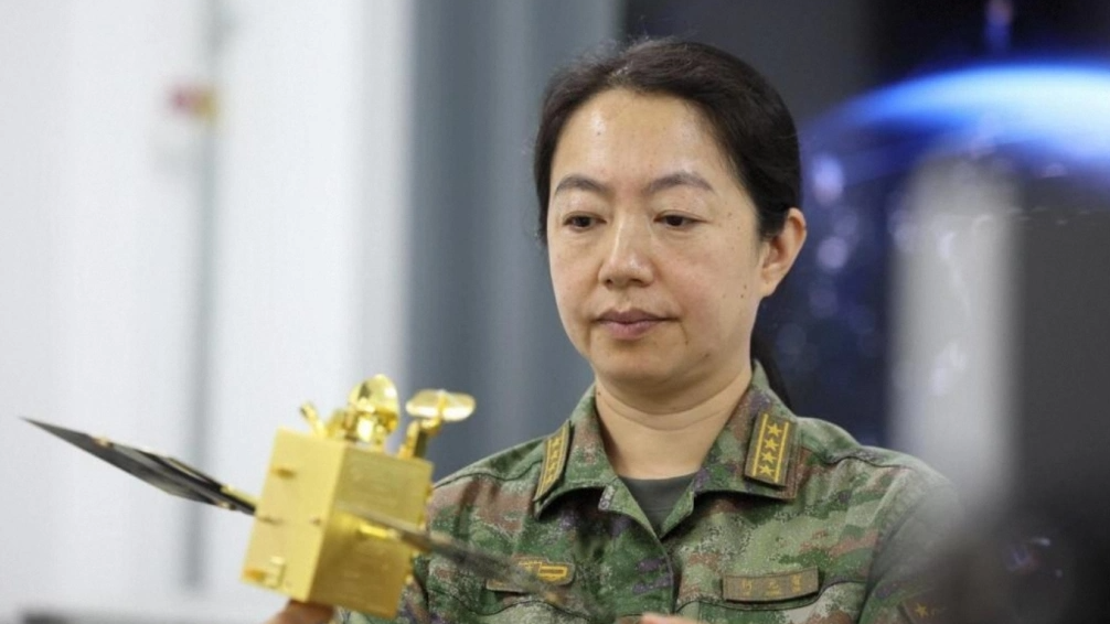 “最美”女大校当选院士