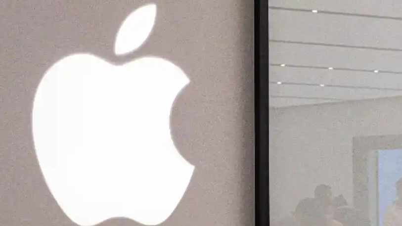 折叠屏iPhone售价或为2399美元