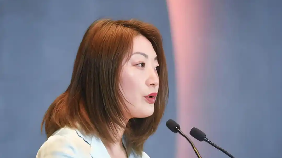 宗馥莉卸任娃哈哈集团公司董事长