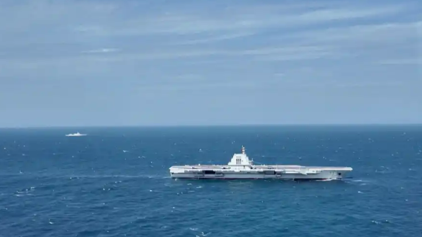 福建舰只有拔罐能用明火 厨房都不行