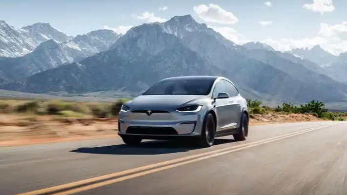 人类首次“躺平”横穿美国