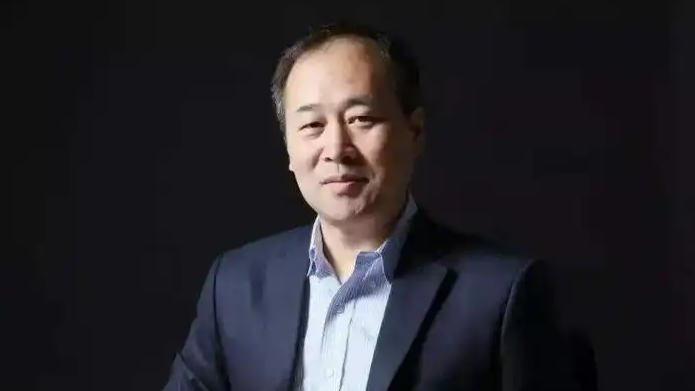 经济专家建议给每人发1000元购物券