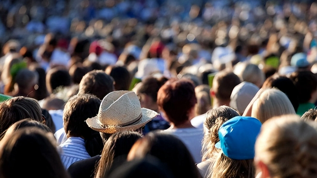 去年12月赴日中国游客同比下降40%