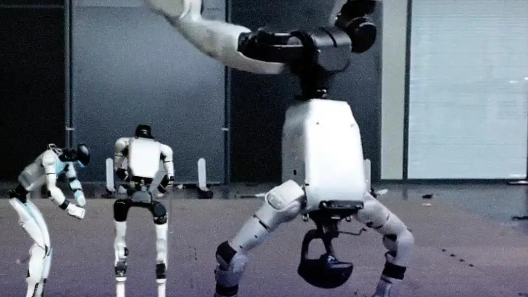 烧坏几十台宇树机器人换来“全能王”