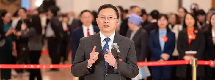 代表：AI时代每人都有份专属课表