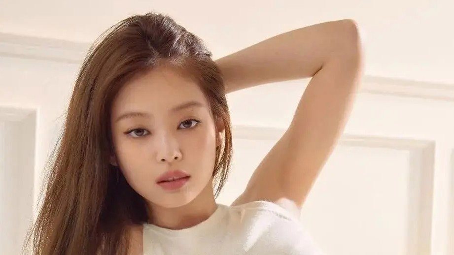 小哥用AI换脸Kpop歌手一夜爆红