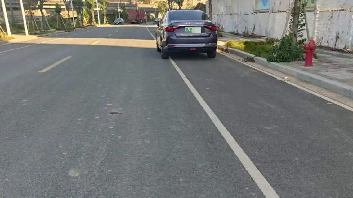 男子买“便宜保险”后遭遇理赔难