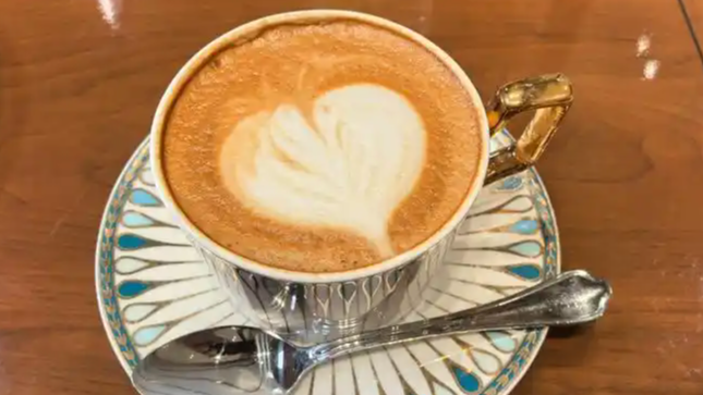 资本重新押注30元咖啡