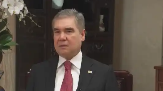 这国九成的火车头和车厢是中国制造