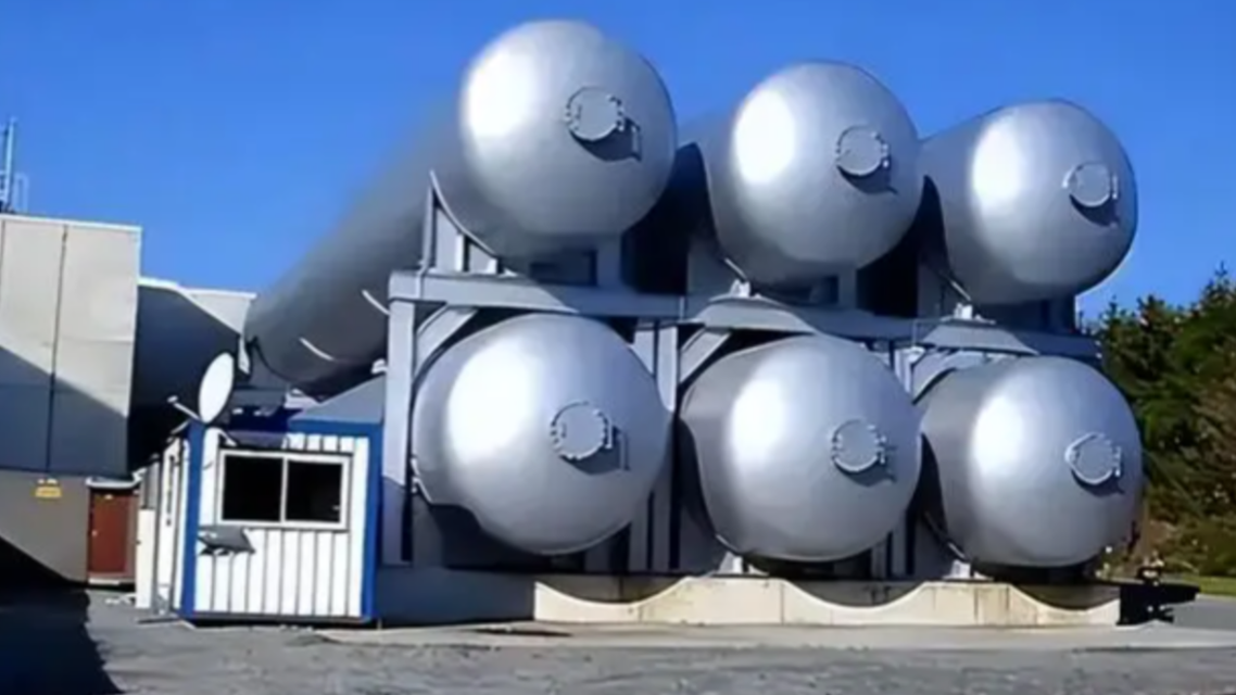 氦气价格暴涨40%