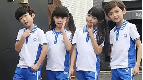 小学校服掺杂掺假 服装公司被罚