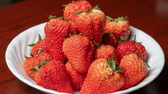 辽宁丹东为草莓立法