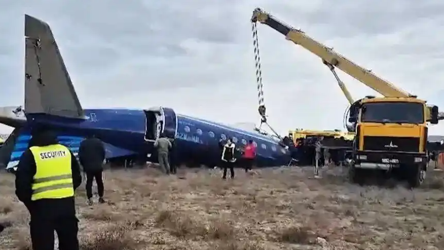 致38人遇难的阿客机坠毁系遭俄误击