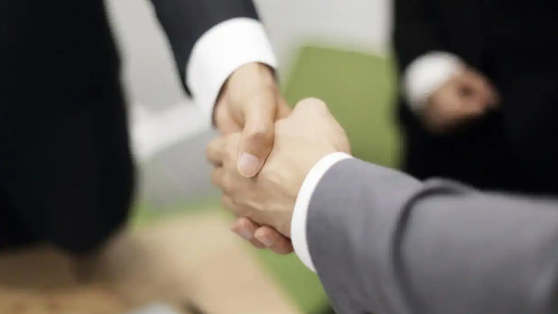 间谍策反中企员工致项目停工停产