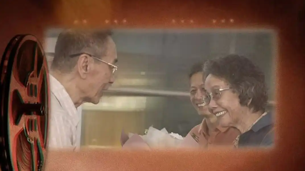 人民日报评《给阿嬷的情书》