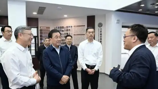 省委书记、省长一同调研这一工作