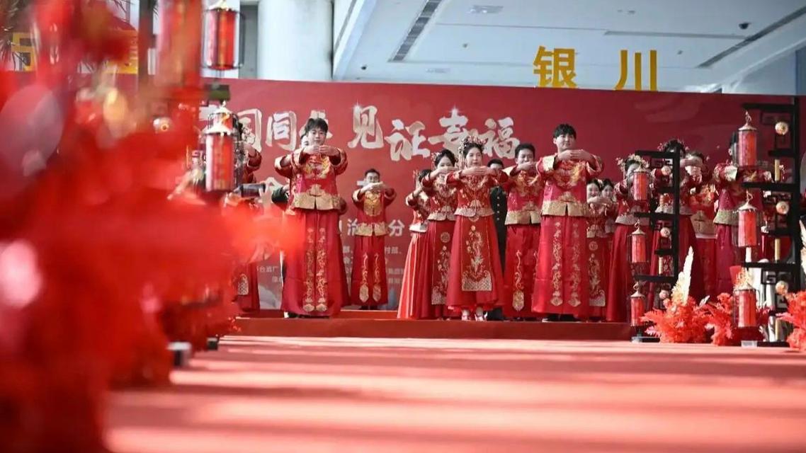 一场婚礼还在掏空三代人吗