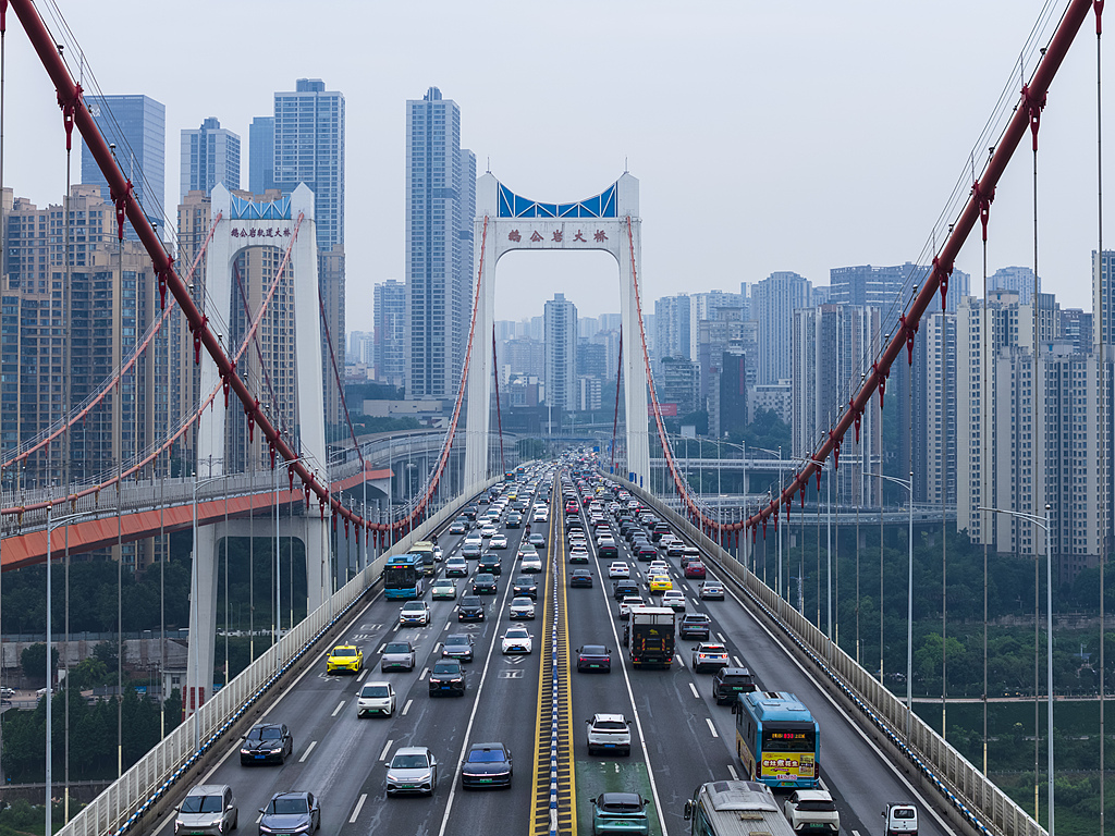 公路养护缺钱怪电车？专家呼吁