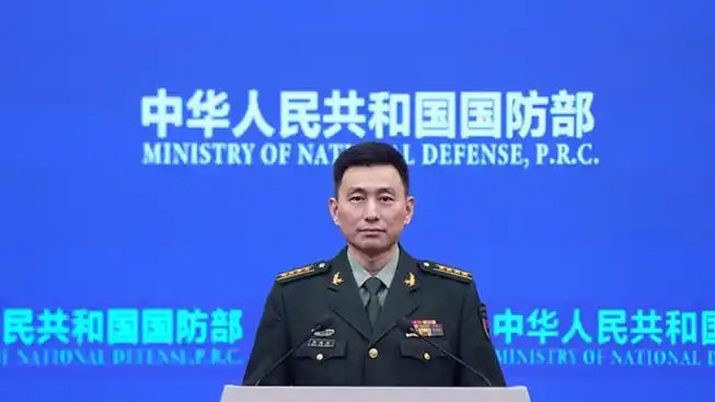 国防部回应福建舰过航台海：今后继续