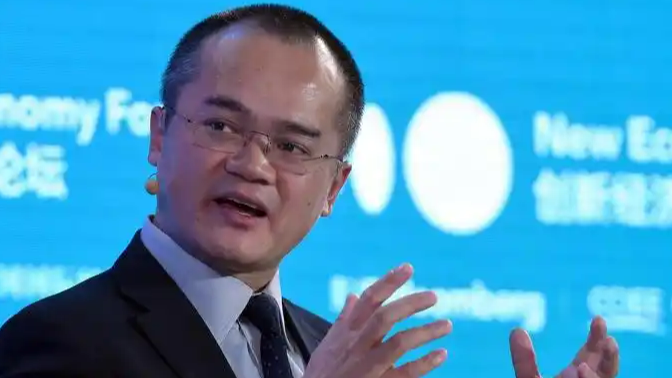 美团CEO王兴回应股价低迷